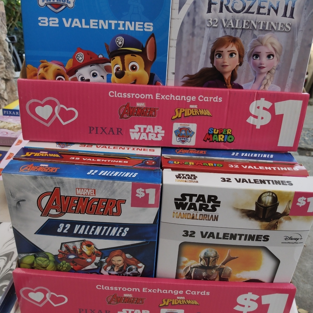 Valentine cards case
